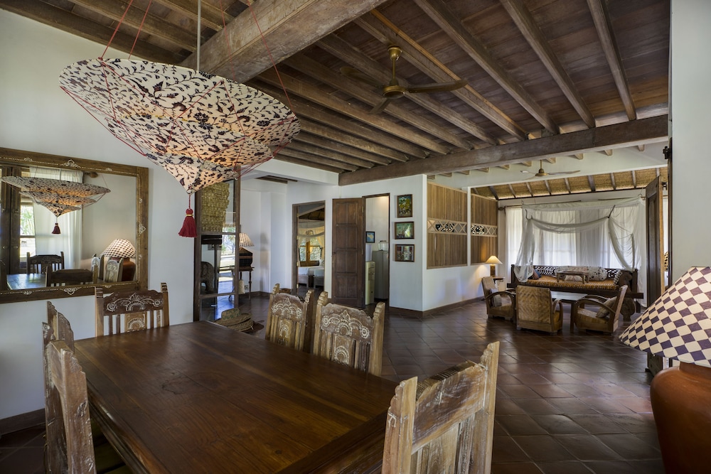 Puri Ganesha Villas