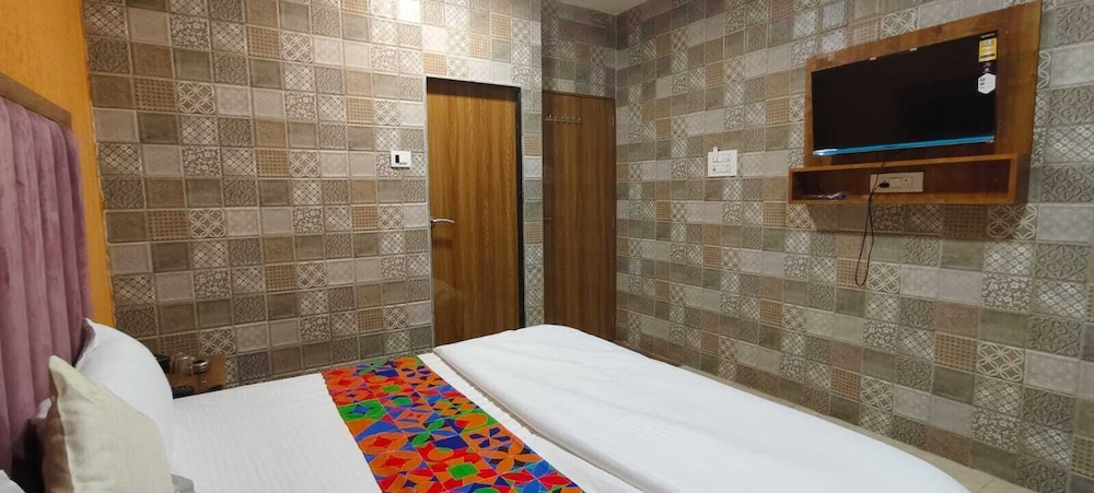 Hotel Akshay
