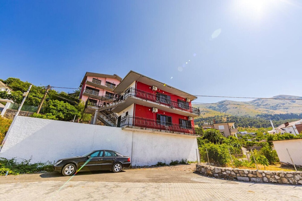 Red House 1 in Shkoder