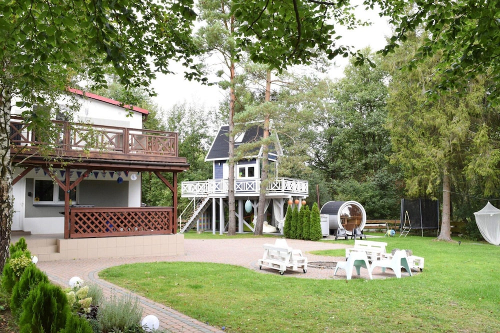 Holiday Home Right on the Lake, Sauna, Jacuzzi view 2