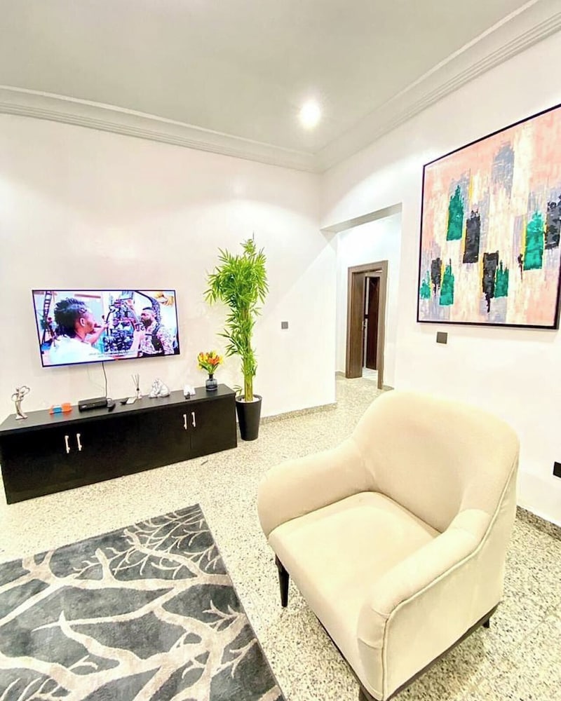 Luxury and Smart Homes