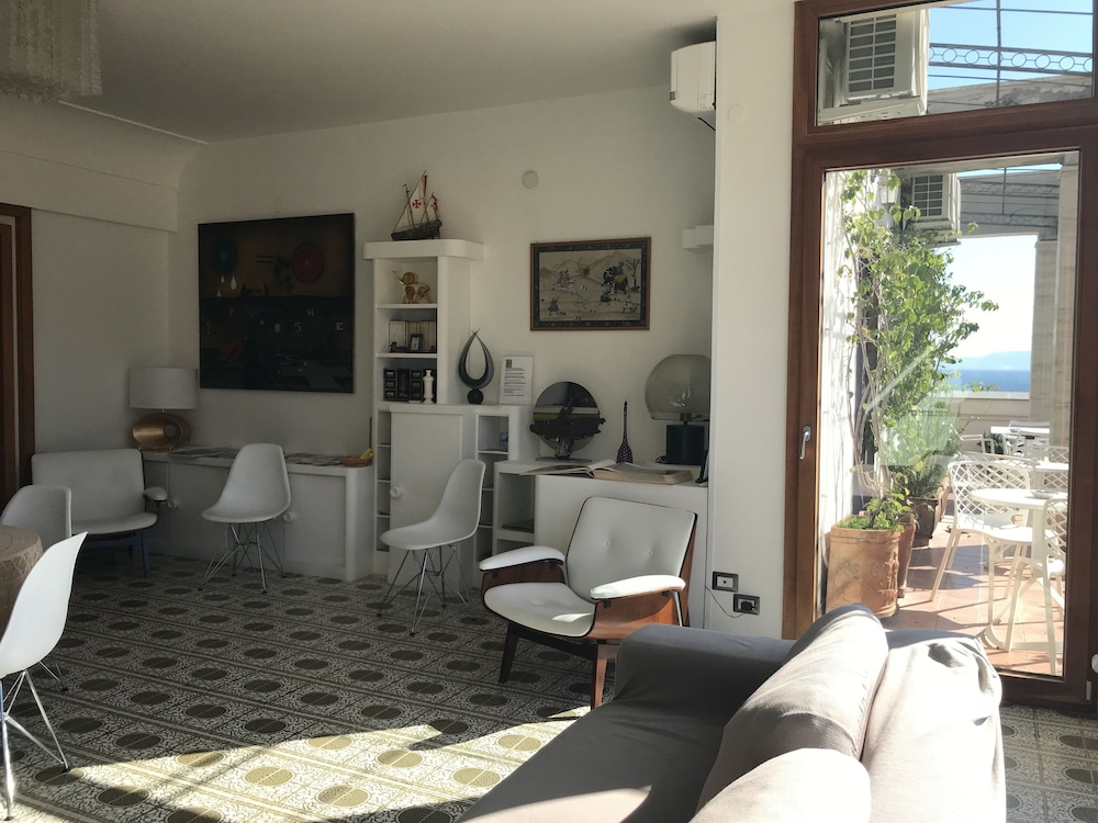 Casa Miranapoli