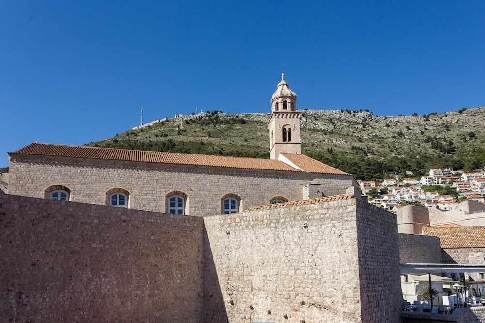 Dubrovnik Old Port Accommodation