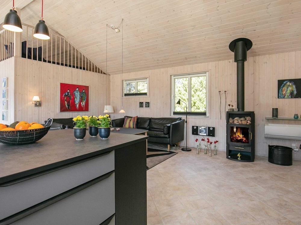 7 Person Holiday Home in Blavand view 5