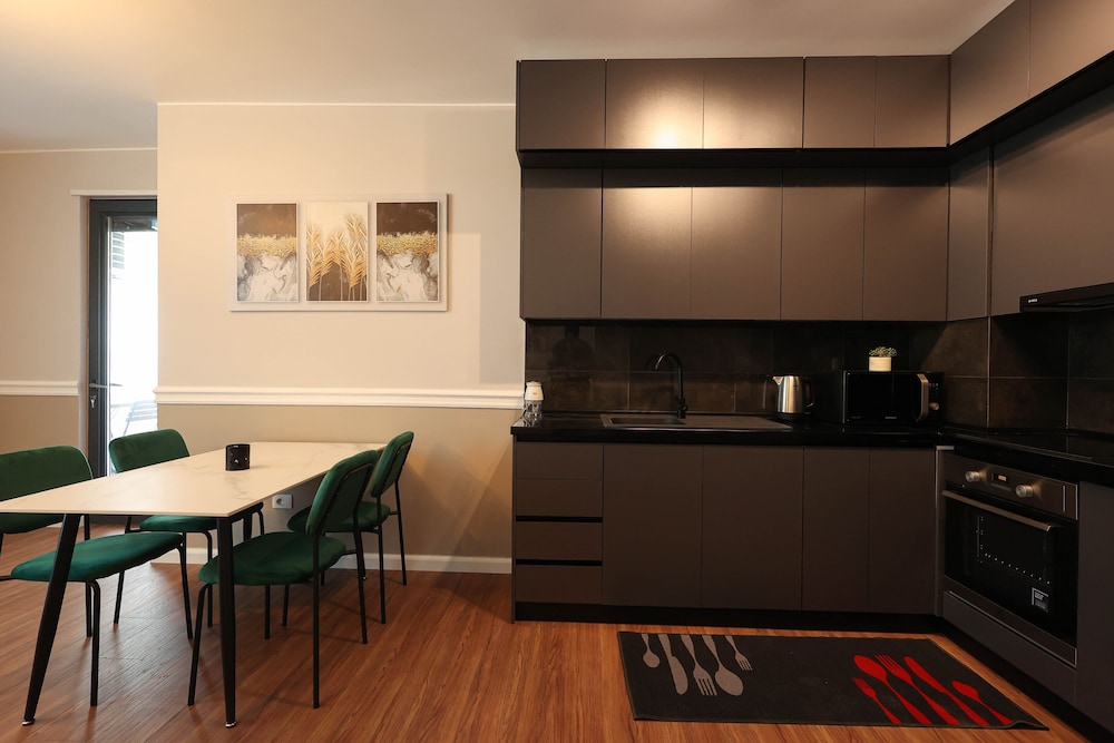 Grandstay Apartments 52