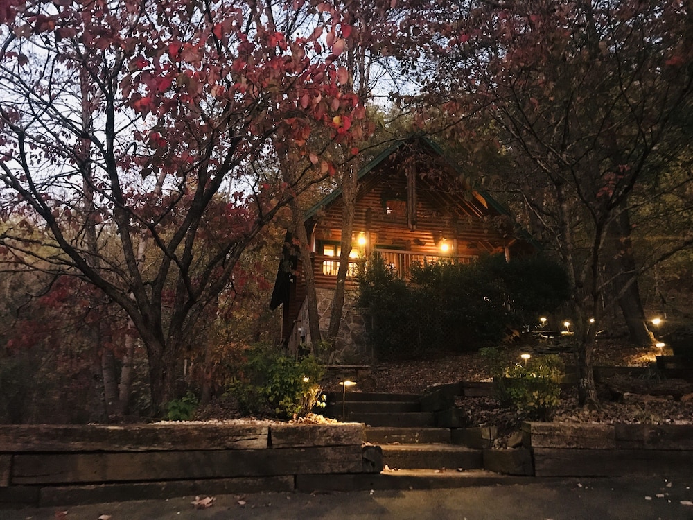 Gnome Alone view 5