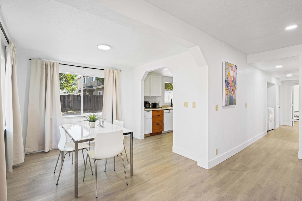 @ Marbella Lane - Modern Cabin-style 2BR Home