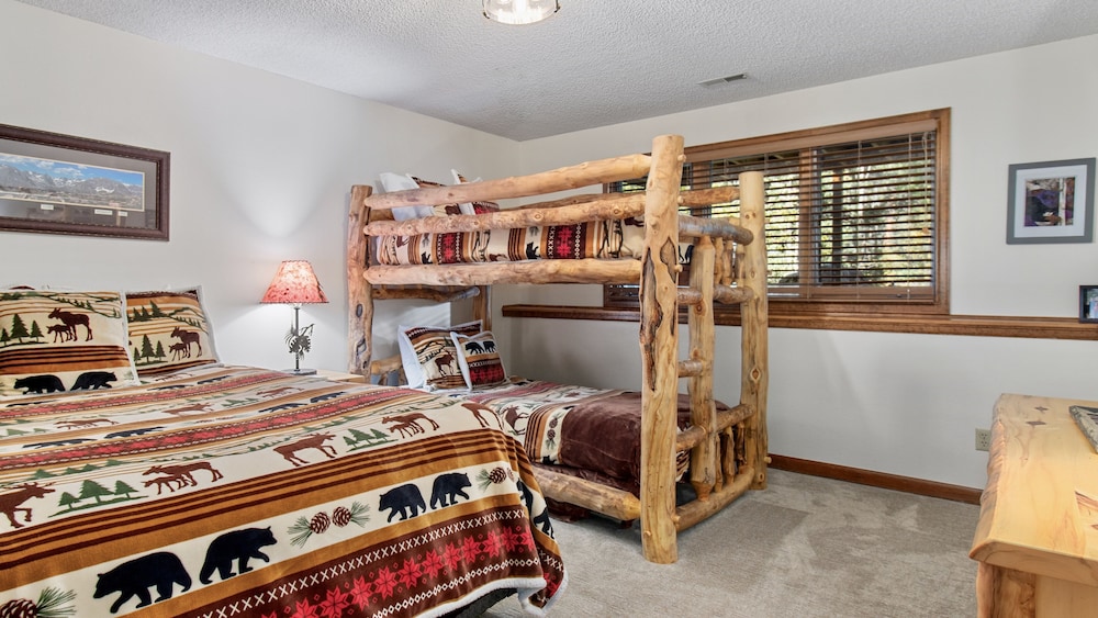 Aspen Brook Serenity By Estes Park Homes 4 Bedroom Home