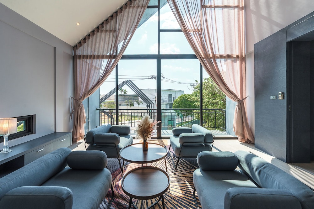 The Granary Loft Haven Villa V188