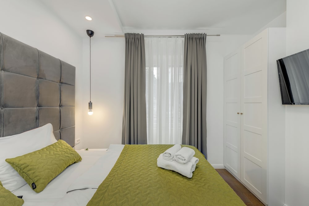 Finn Luxury Rooms