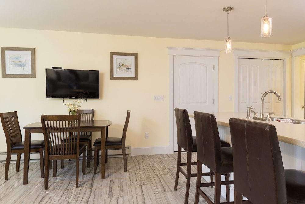 Sheepscot Harbour Village Resort