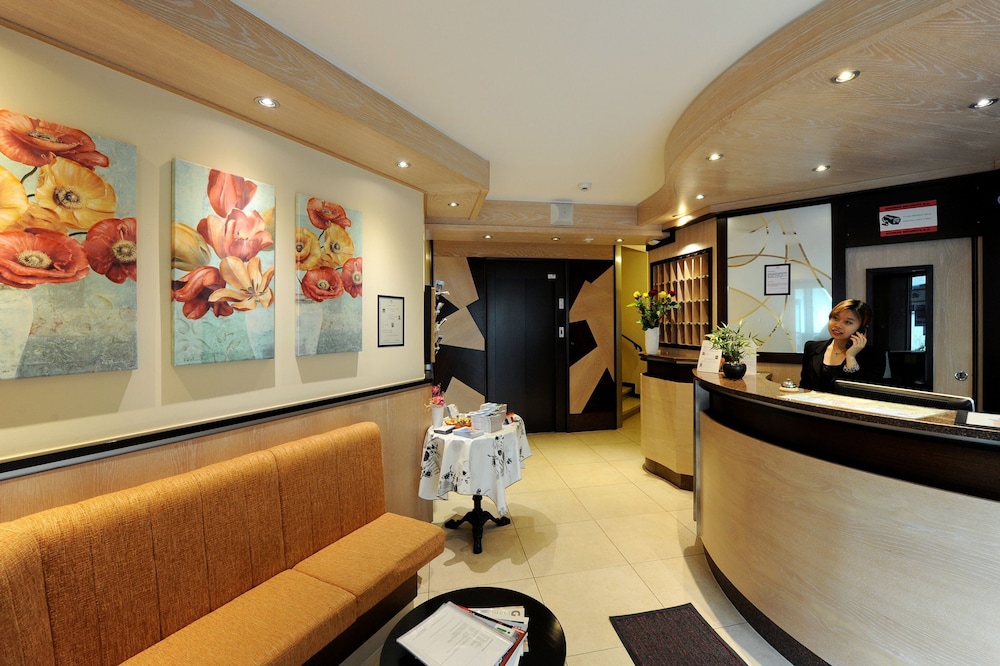 Montreux Vacations - Hotel Bon Port - Property Image 2