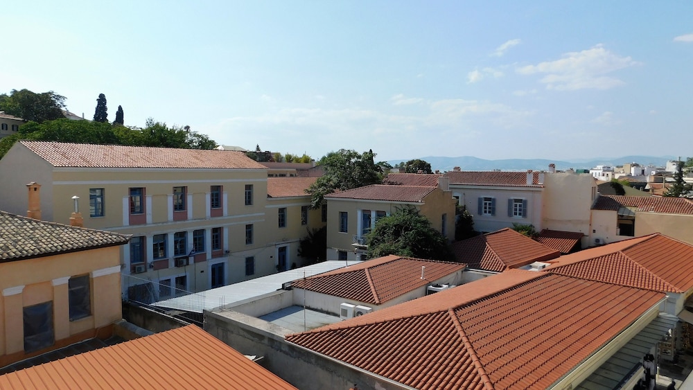 101 Adrianou Luxury Urban Stay