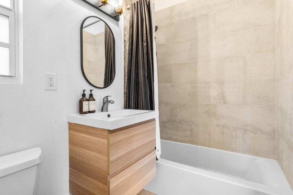 Chic Retreat Heated Pool Floats Close to Beach