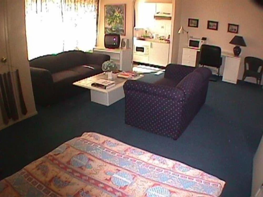 Hostel Lakeside