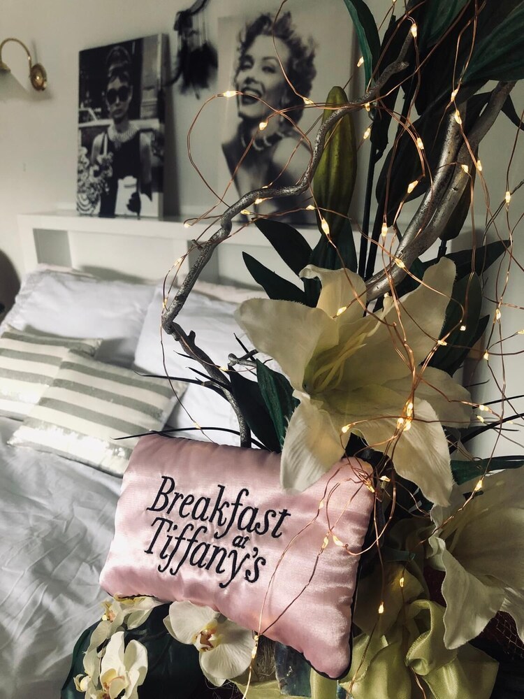 Breakfast at Tiffany's B&B