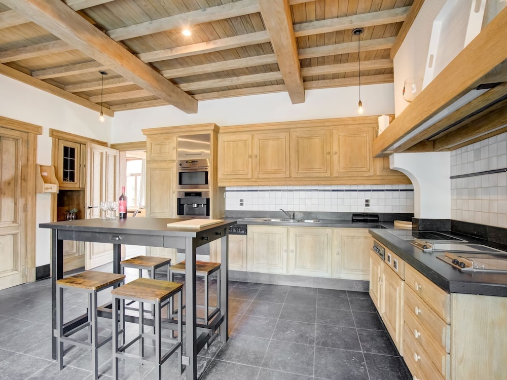 Beautiful Holiday Home in Merksplas With Garden