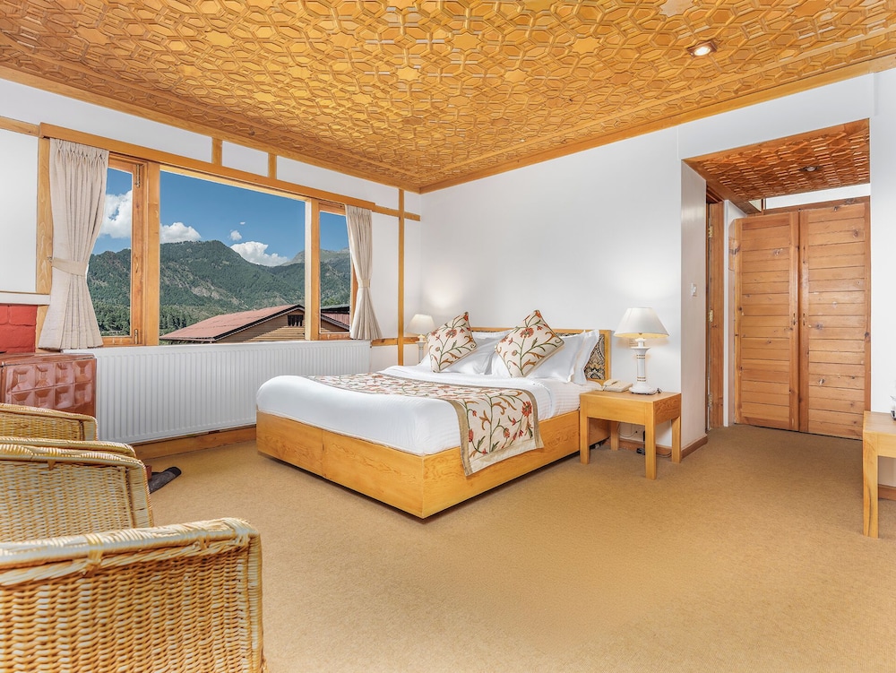 Pahalgam hotel