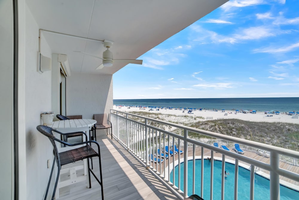 Sugar Beach 241