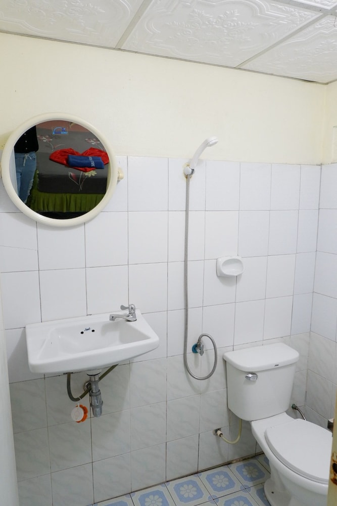 Harmony House - Hostel