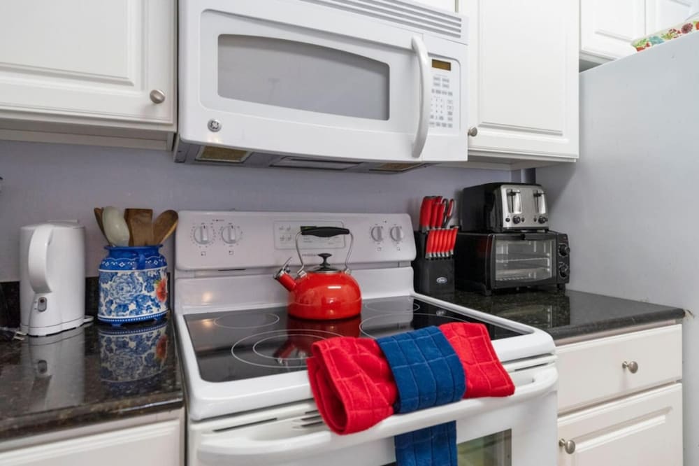 Home Away From Home in Disney 4106