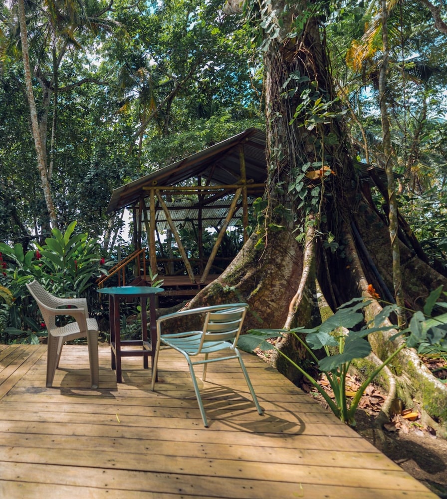 Faith Glamping Dome Costa Rica