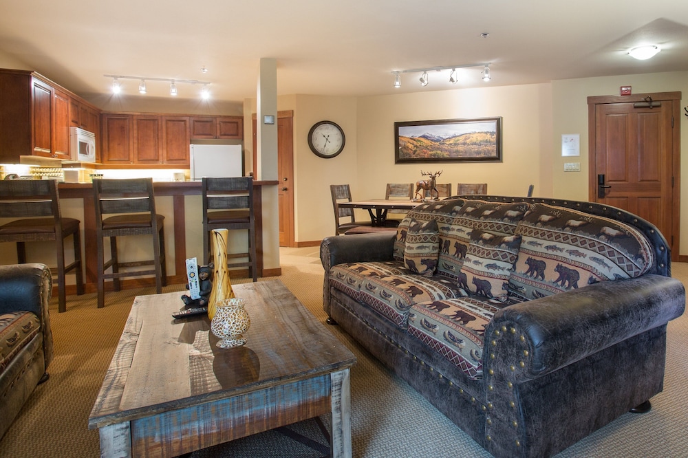 Powderhorn Lodge Deluxe Condos - Solitude UT