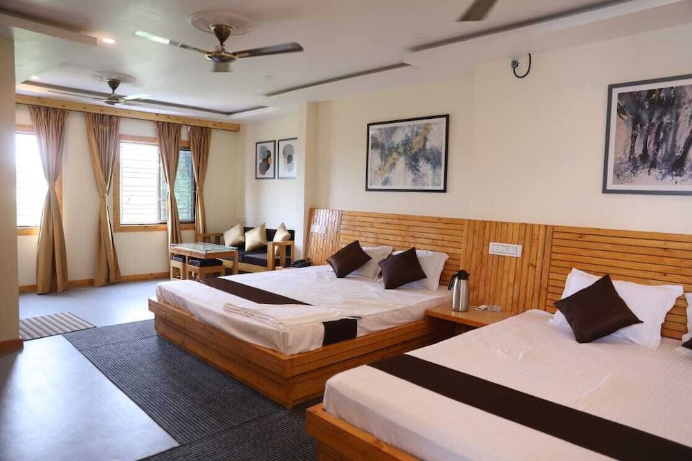 Geetanjali Resort