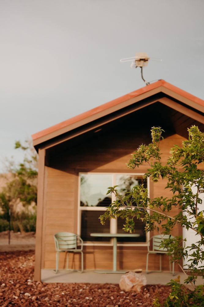 Dukes Slickrock Campground & RV Park