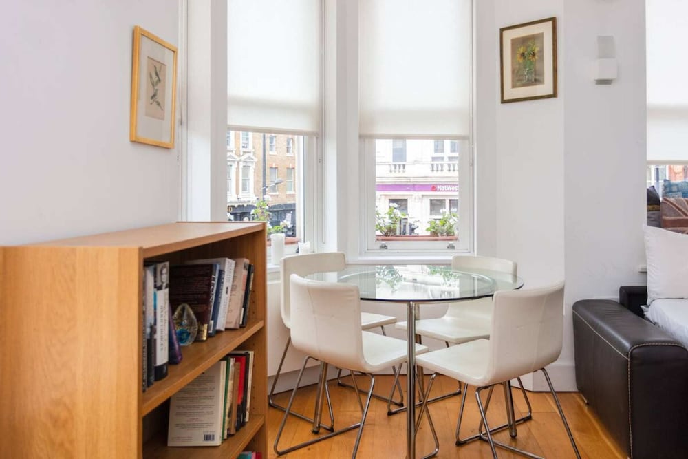 Homely 1 Bedroom Apartment in the Heart of Vibrant Camden