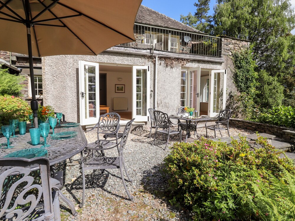 Huntingstile Lodge