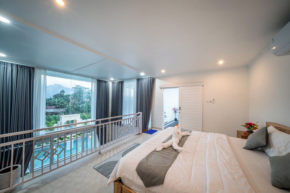 Hayana Villa