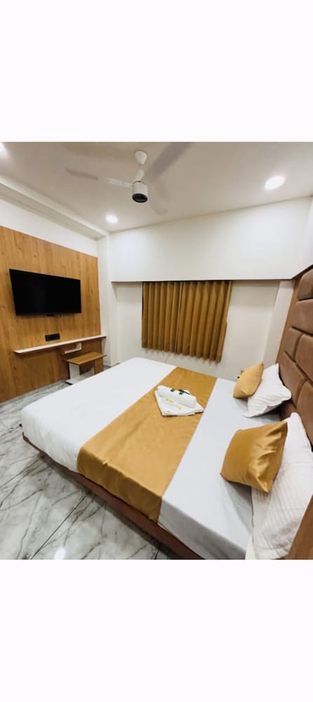 The Azone Hotel