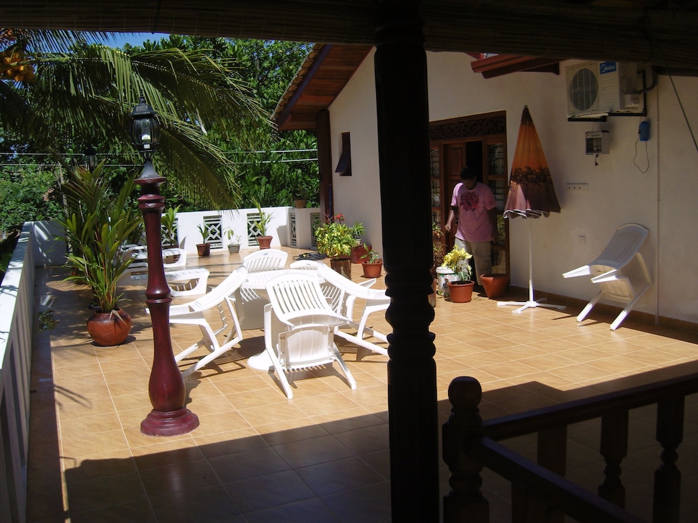 Sankarest Villa