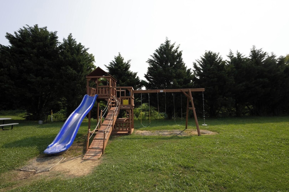 Mountain View Condo 1501