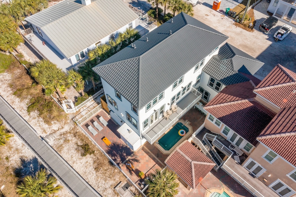 Calico by Avantstay Beachfront Retreat view 4