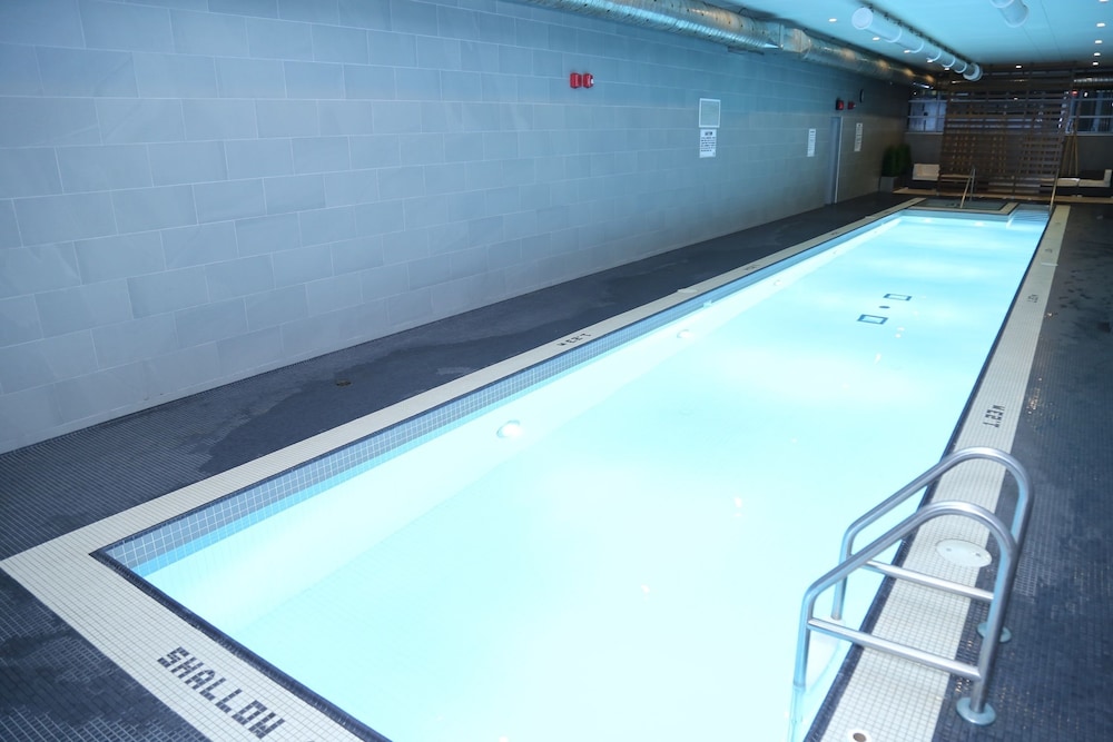 Cassidy Comfort Suites - Image 1