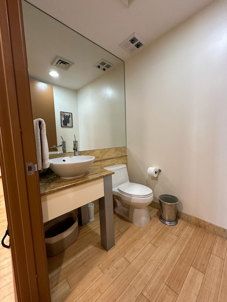 Brickell Floor 31 Sea View-Free Parking by Palermo Home