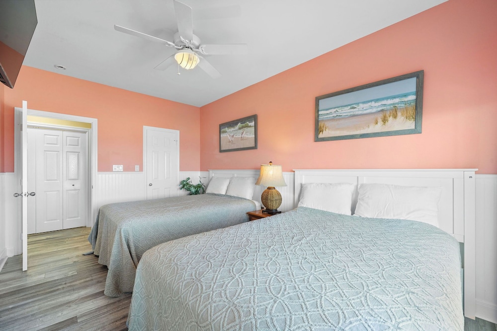 Beach Heaven by Ryson Vacation Rentals