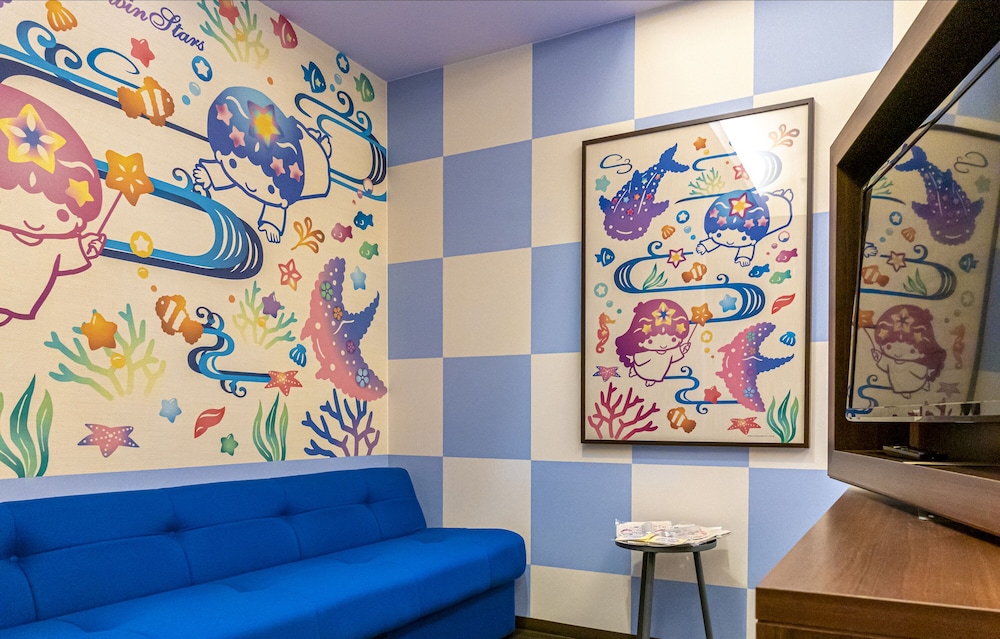 HOTEL OKINAWA WITH SANRIO CHARACTERS 163