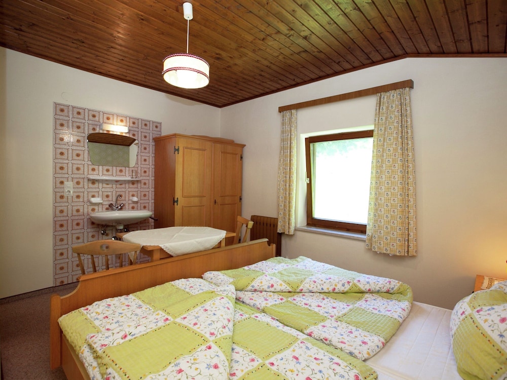 Cozy Apartment in Sankt Johann im Pongau near Ski Area
