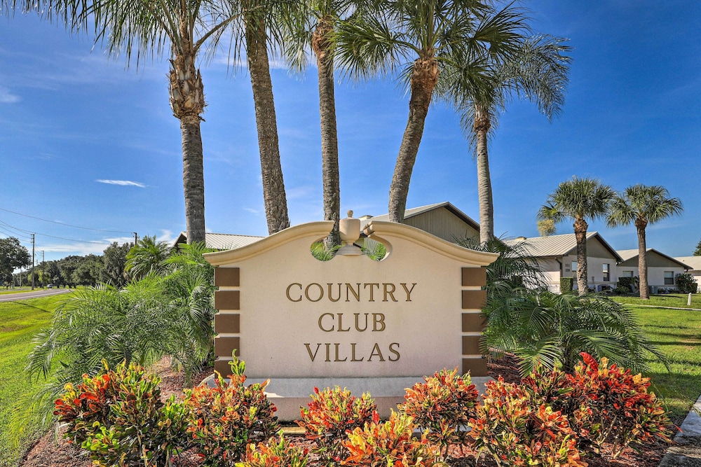 Pool Access & Screened Porch: Sebring Villa! view 2