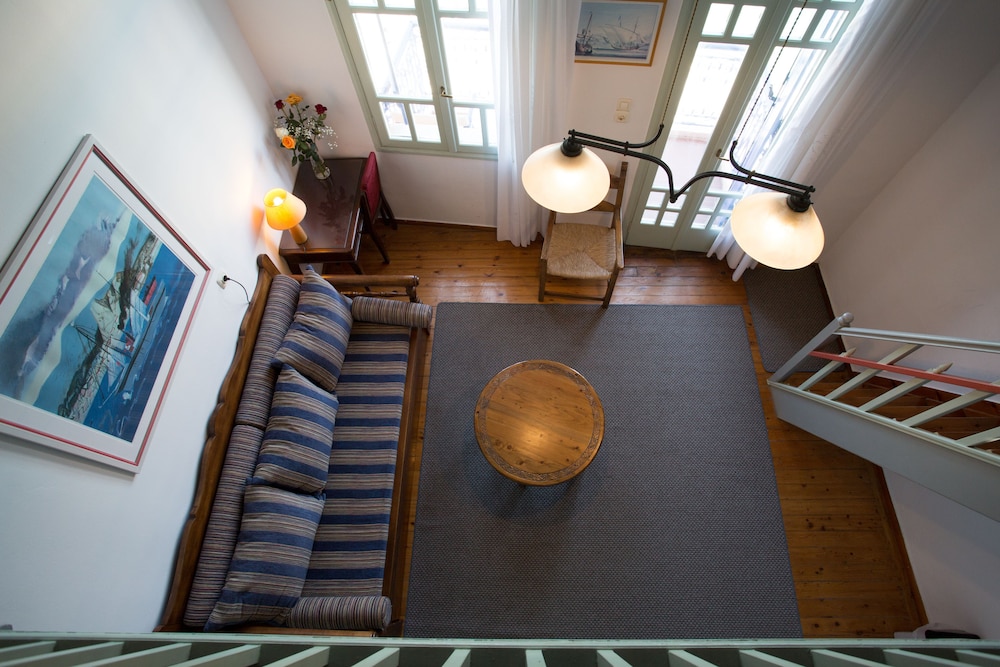 Nostos Hotel 30