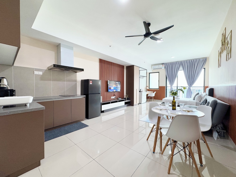 Alinea Suites