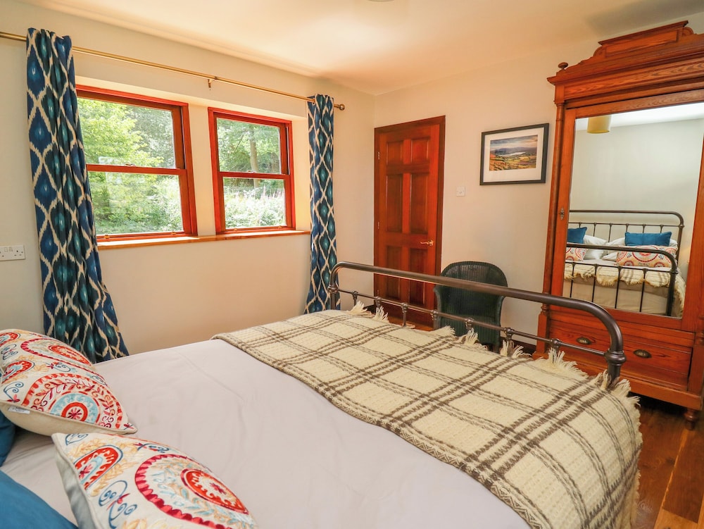 Oak Apple Cottage