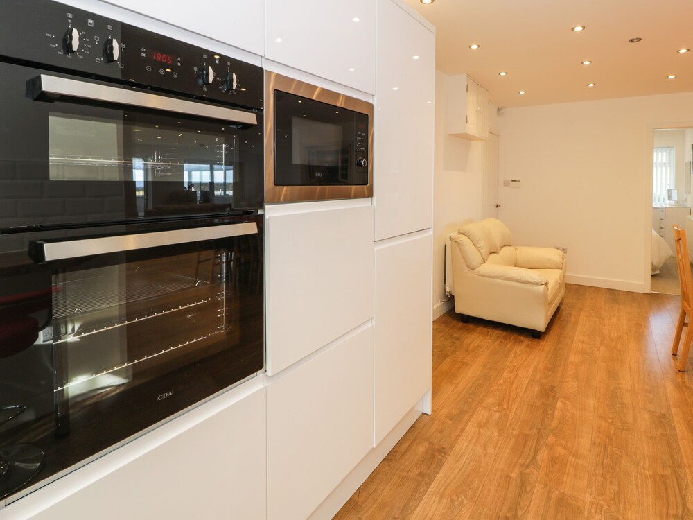 Top Of The Lane Luxury Holiday Apartment