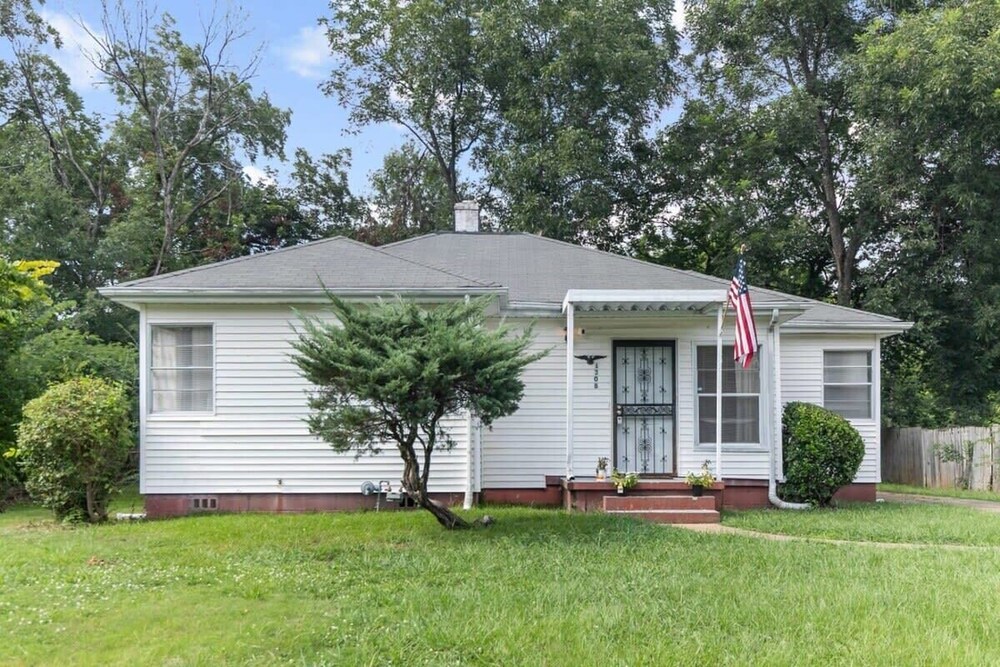 57th Blushing Bungalow