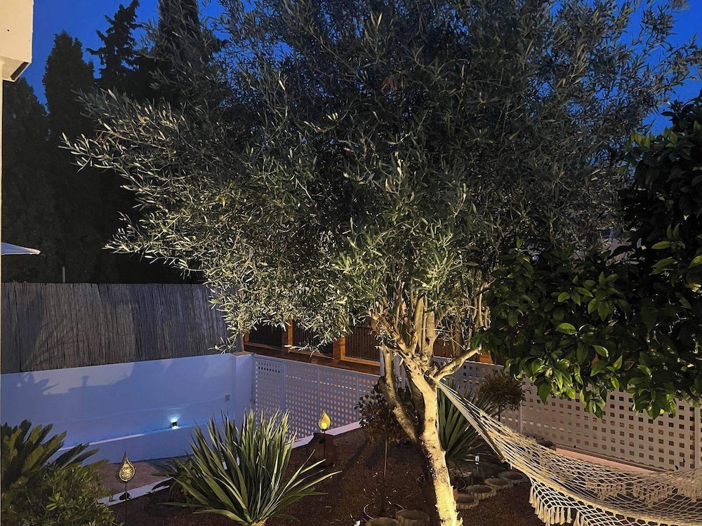 Ibiza Sunshine Hideaway