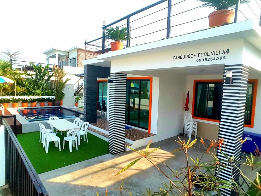 Panbuddee Pool Villa