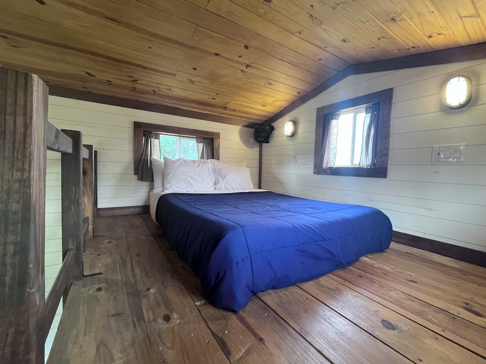 Tiny Home Resorts